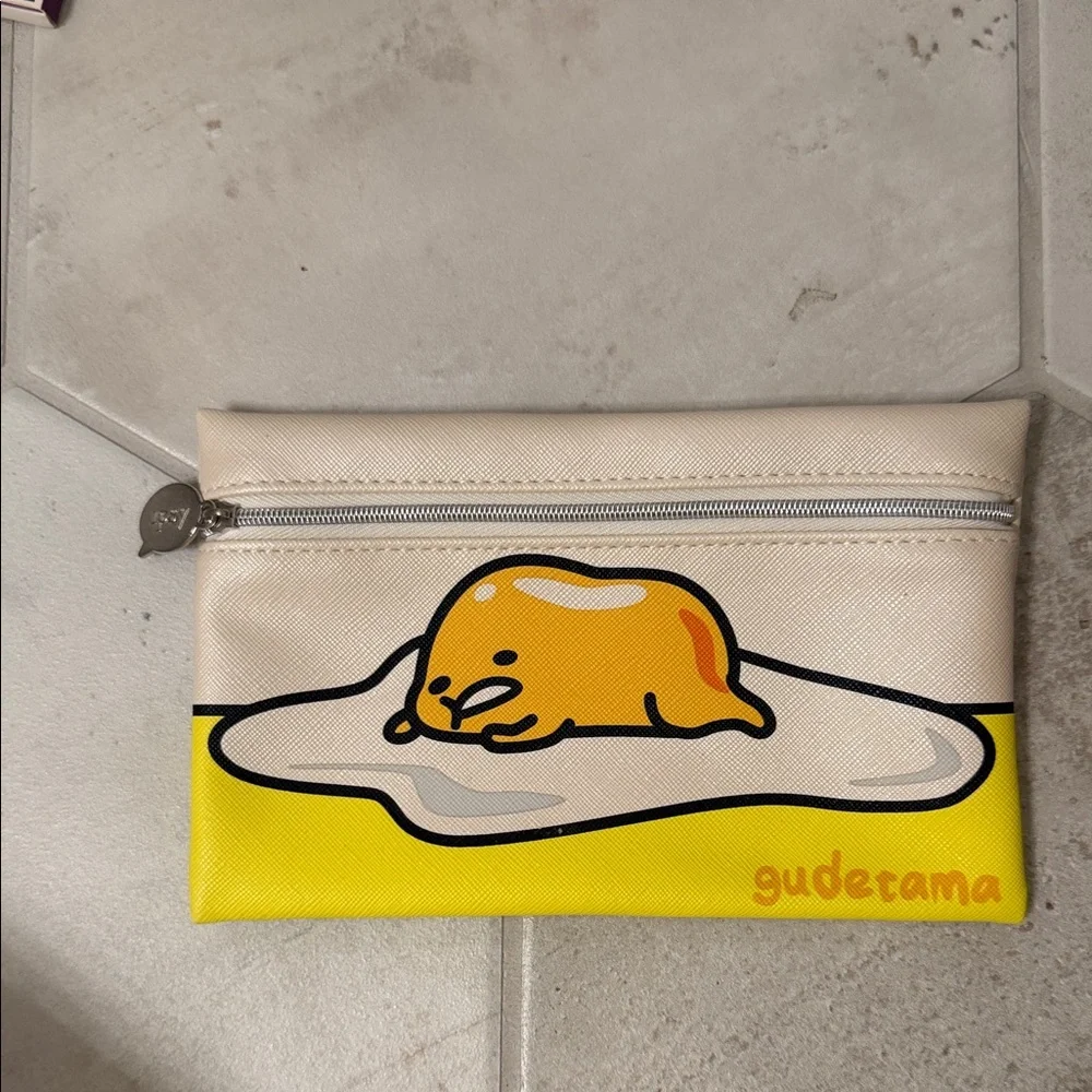 Ipsy makeup bag